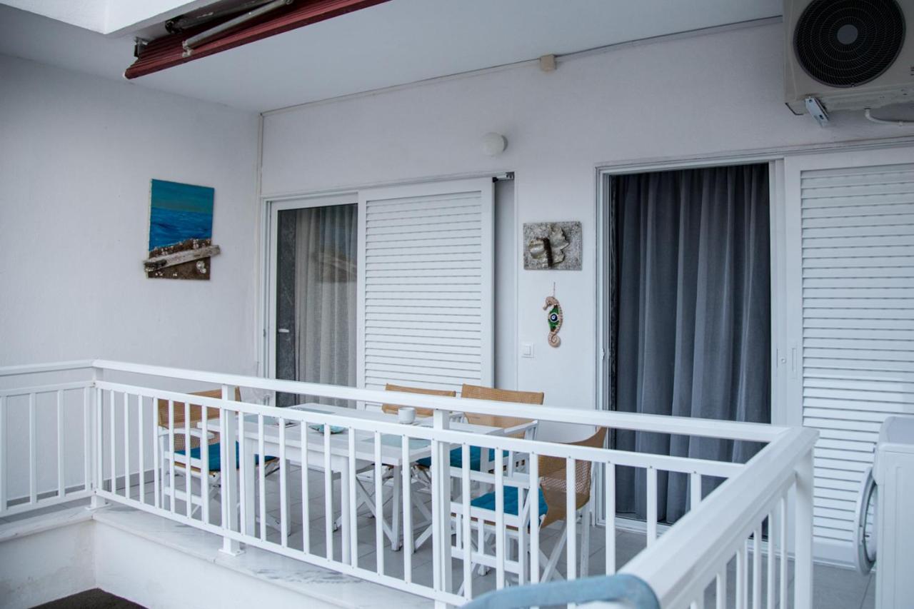 Grey Theros Apartments Paralia Dionysiou Dış mekan fotoğraf