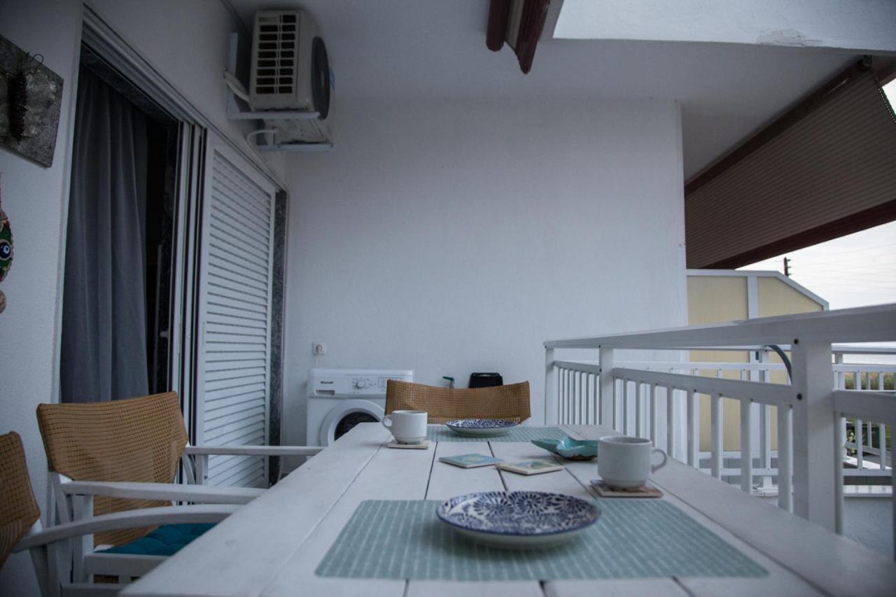 Grey Theros Apartments Paralia Dionysiou Dış mekan fotoğraf